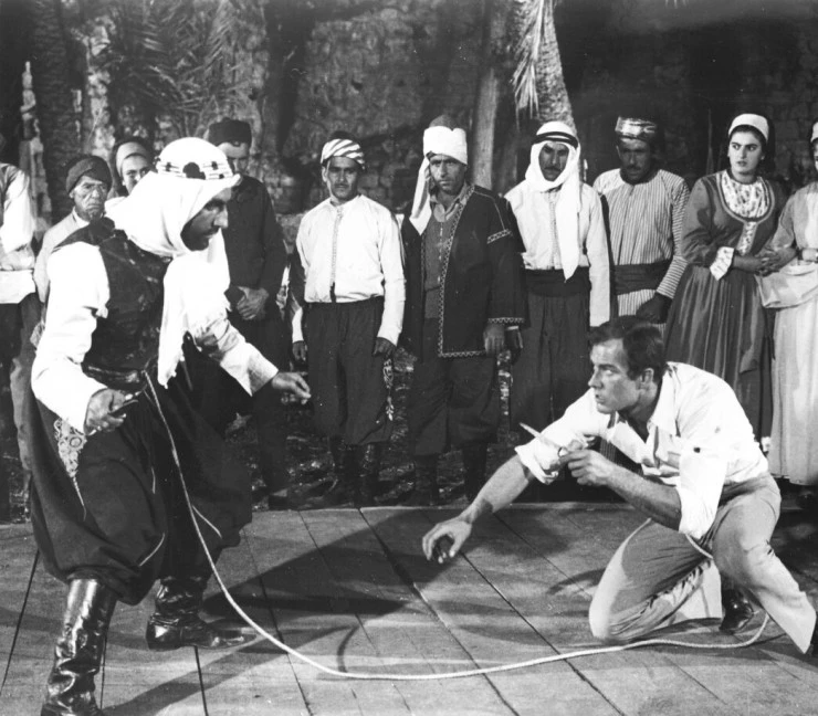 Шпионки умирают в Бейруте (1965) через торрент скачать Шпионки умирают в Бейруте (1965) фильм через торрент скачать