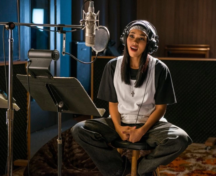 Алия: Принцесса R&B (2014) через торрент бесплатно Алия: Принцесса R&B (2014) фильм через торрент бесплатно