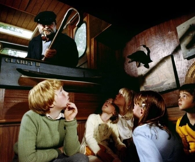 Маленькая банда (1983) в хорошем качестве через торрент Маленькая банда (1983) фильм в хорошем качестве через торрент