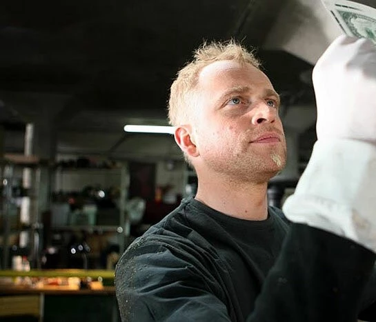 Уловка (2010) через торрент скачать Уловка (2010) фильм через торрент скачать