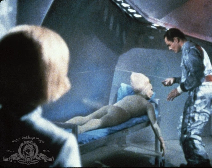 Кровавая королева (1966) в хорошем качестве через торрент Кровавая королева (1966) фильм в хорошем качестве через торрент