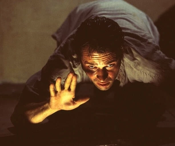 Демон ночи (1999) через торрент скачать Демон ночи (1999) фильм через торрент скачать