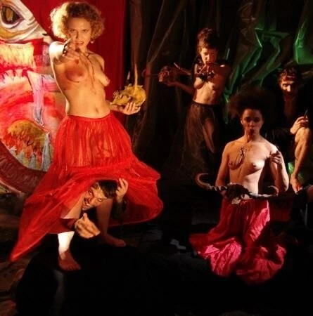 Сошествие Розы в ад (2009) через торрент скачать Сошествие Розы в ад (2009) фильм через торрент скачать