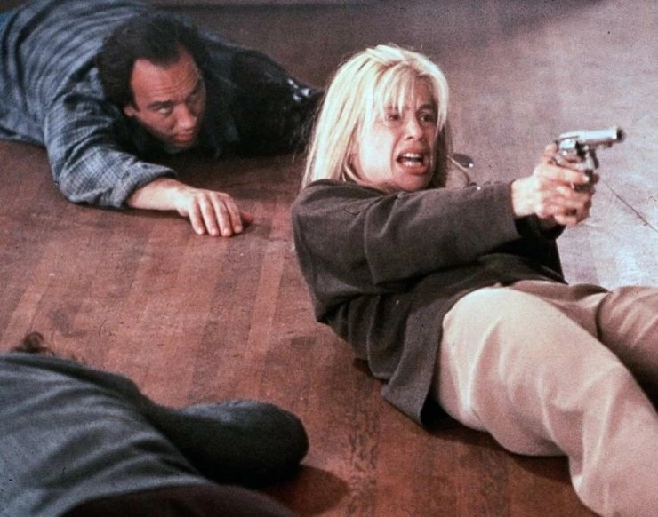 Телохранитель по найму (1995) в хорошем качестве через торрент Телохранитель по найму (1995) фильм в хорошем качестве через торрент