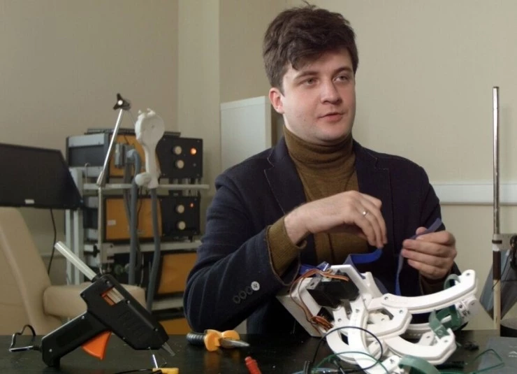 Мозг. Вторая Вселенная (2017) через торрент скачать Мозг. Вторая Вселенная (2017) фильм через торрент скачать