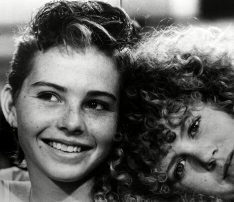 Окно в жизнь (1987) через торрент бесплатно Окно в жизнь (1987) фильм через торрент бесплатно