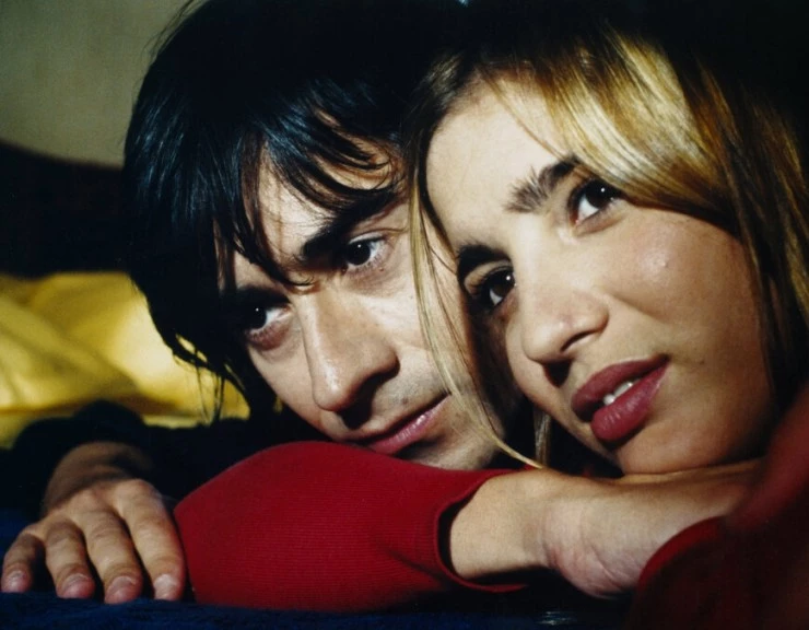 Хрустальные глаза (2004) через торрент бесплатно Хрустальные глаза (2004) фильм через торрент бесплатно