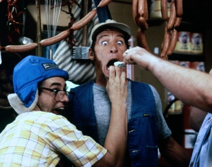 Эрнест едет в лагерь (1987) через торрент скачать Эрнест едет в лагерь (1987) фильм через торрент скачать