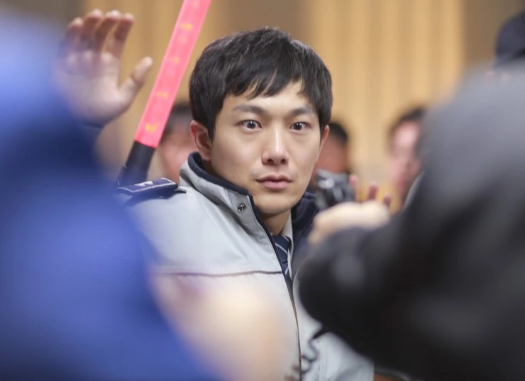 Обычные люди (2017) через торрент скачать Обычные люди (2017) фильм через торрент скачать