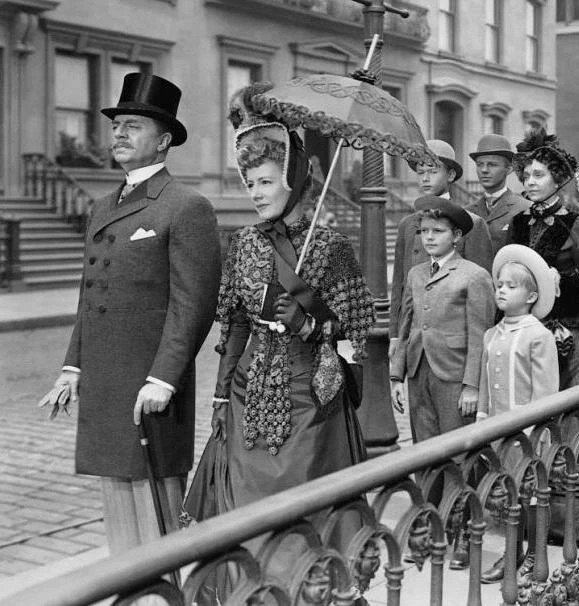 Жизнь с отцом (1947) в хорошем качестве через торрент Жизнь с отцом (1947) фильм в хорошем качестве через торрент