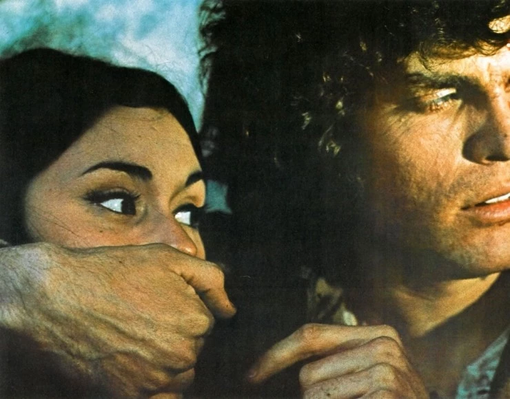 Ночь тёмных теней (1971) через торрент скачать Ночь тёмных теней (1971) фильм через торрент скачать