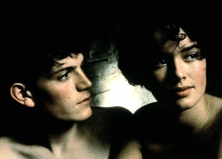 Водная страна (1992) через торрент скачать Водная страна (1992) фильм через торрент скачать