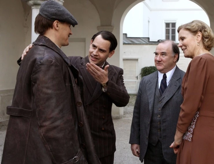 Мой лучший враг (2011) через торрент скачать Мой лучший враг (2011) фильм через торрент скачать