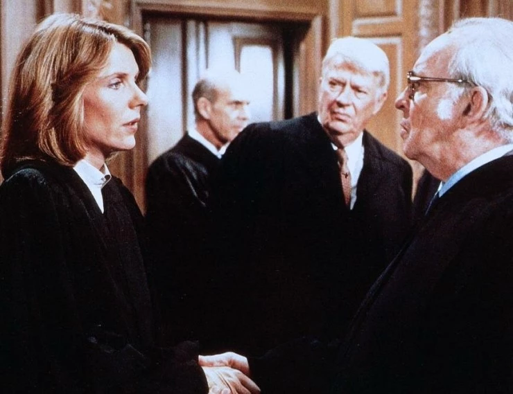 Первый понедельник октября (1981) в хорошем качестве через торрент Первый понедельник октября (1981) фильм в хорошем качестве через торрент