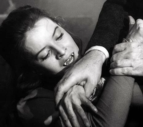 Поцелуй вампира (1963) через торрент бесплатно Поцелуй вампира (1963) фильм через торрент бесплатно