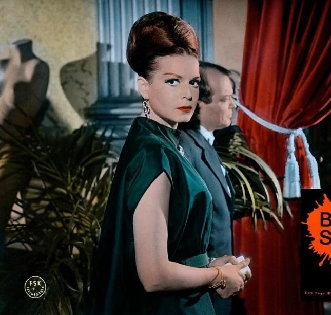 Шесть женщин для убийцы (1964) через торрент бесплатно Шесть женщин для убийцы (1964) фильм через торрент бесплатно