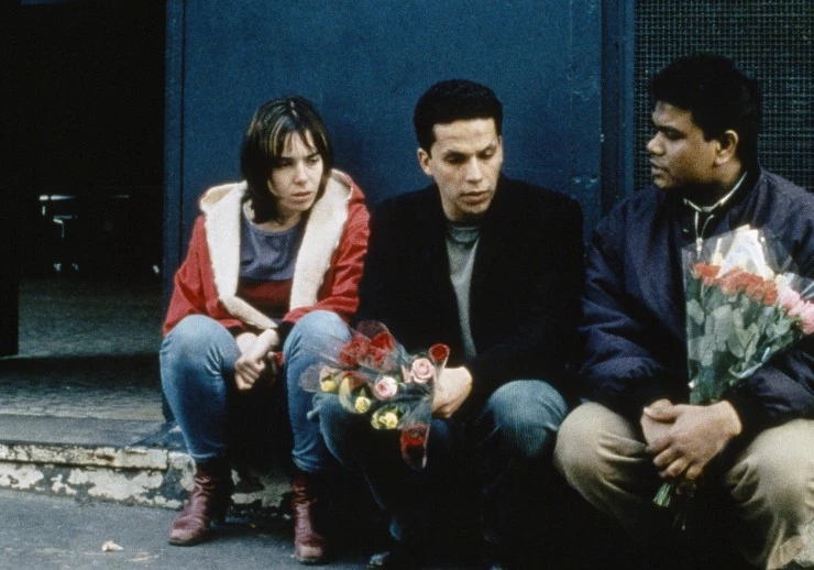 По вине Вольтера (2000) через торрент скачать По вине Вольтера (2000) фильм через торрент скачать