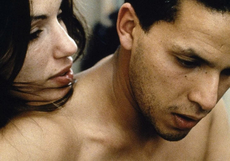 По вине Вольтера (2000) через торрент бесплатно По вине Вольтера (2000) фильм через торрент бесплатно