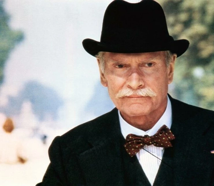 Маленький роман (1979) через торрент бесплатно Маленький роман (1979) фильм через торрент бесплатно