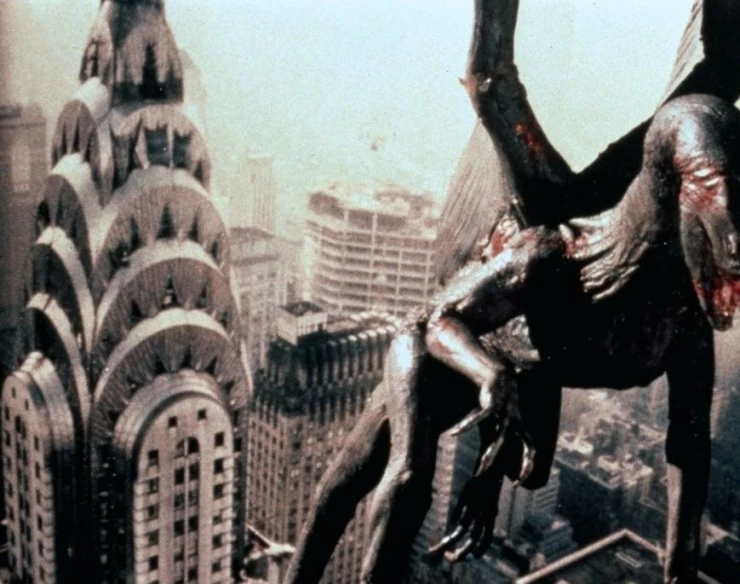 Кью (1982) через торрент бесплатно Кью (1982) фильм через торрент бесплатно