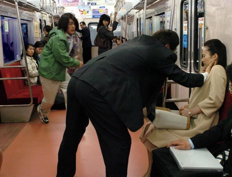 Парень из электрички (2005) в хорошем качестве через торрент Парень из электрички (2005) фильм в хорошем качестве через торрент