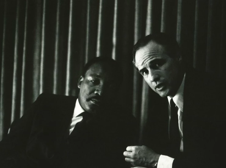 Послушай меня, Марлон (2015) в хорошем качестве через торрент Послушай меня, Марлон (2015) фильм в хорошем качестве через торрент