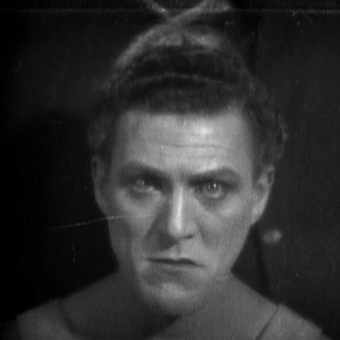 Ринг (1927) через торрент бесплатно Ринг (1927) фильм через торрент бесплатно