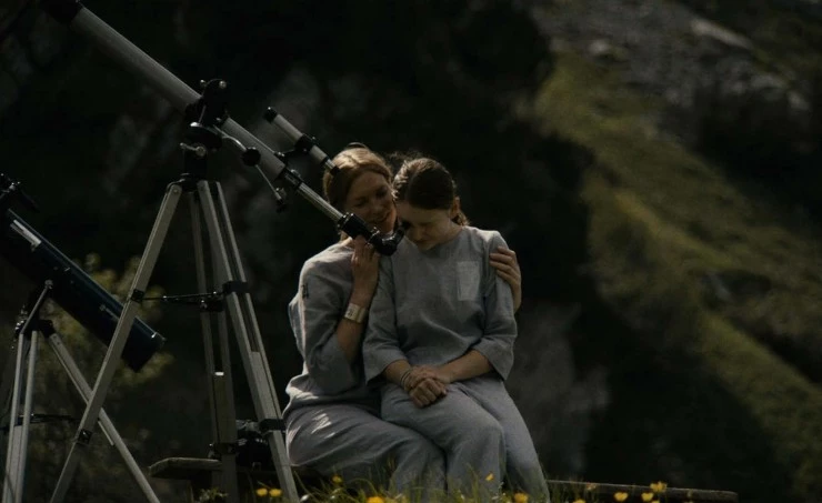 Юпитер (2019) через торрент скачать Юпитер (2019) фильм через торрент скачать