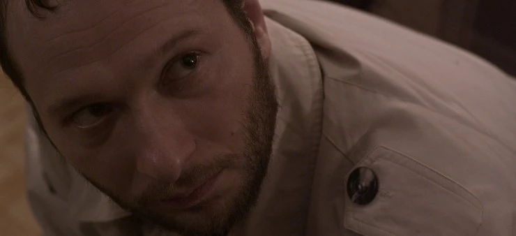 Должностные обязанности (2014) через торрент бесплатно Должностные обязанности (2014) фильм через торрент бесплатно