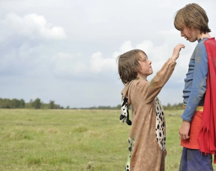 Супербрат (2009) через торрент скачать Супербрат (2009) фильм через торрент скачать