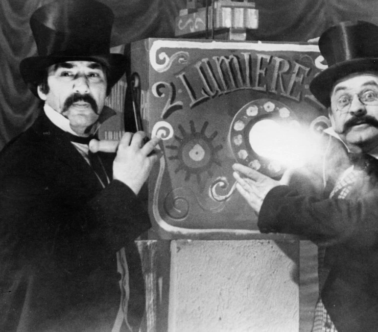 Волшебный фонарь (1976) через торрент бесплатно Волшебный фонарь (1976) фильм через торрент бесплатно