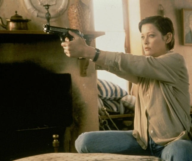 Свободное падение (1994) через торрент скачать Свободное падение (1994) фильм через торрент скачать