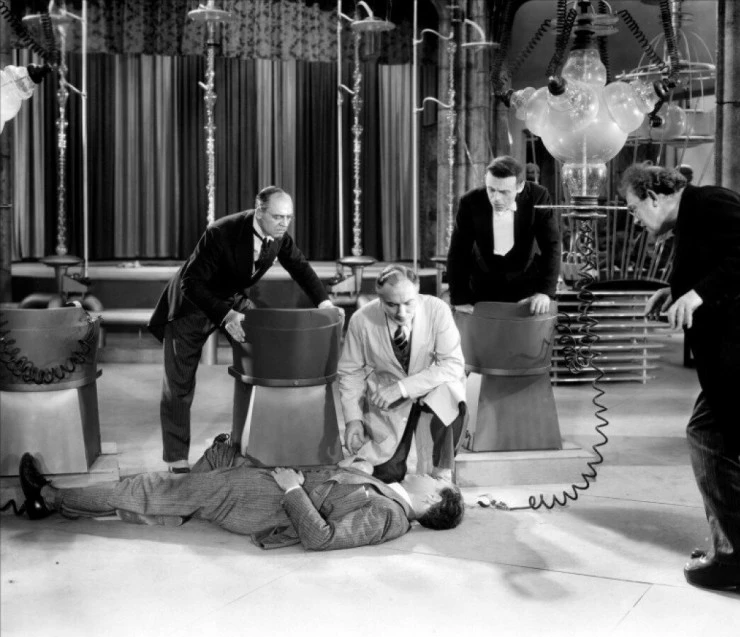 Доктор Икс (1932) в хорошем качестве через торрент Доктор Икс (1932) фильм в хорошем качестве через торрент