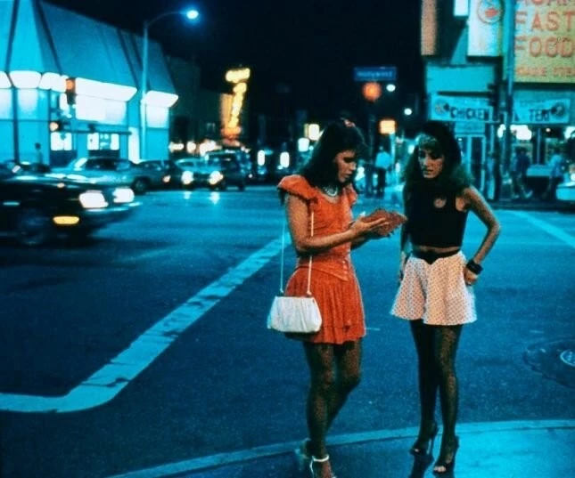 Ангелочек (1983) через торрент бесплатно Ангелочек (1983) фильм через торрент бесплатно