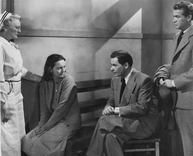 Змеиная яма (1948) в хорошем качестве через торрент Змеиная яма (1948) фильм в хорошем качестве через торрент