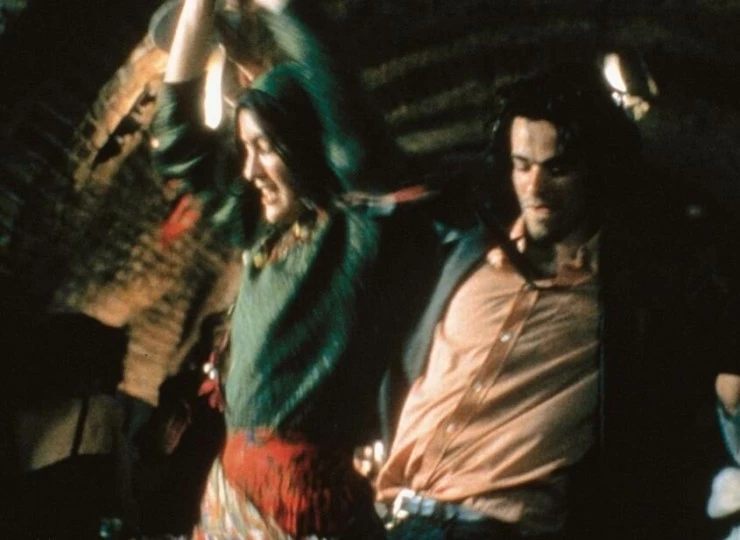 Странный чужак (1997) в хорошем качестве через торрент Странный чужак (1997) фильм в хорошем качестве через торрент