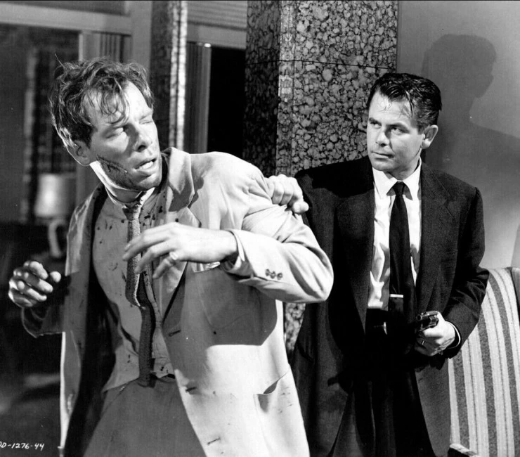 Сильная жара (1953) через торрент скачать Сильная жара (1953) фильм через торрент скачать