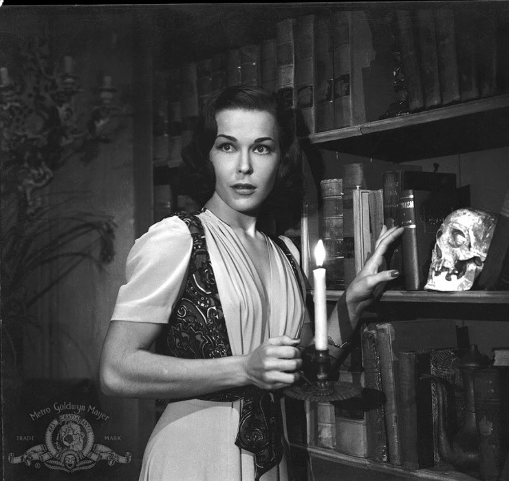 Король зомби (1941) в хорошем качестве через торрент Король зомби (1941) фильм в хорошем качестве через торрент