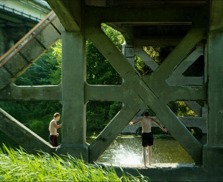 Дом, в котором мы жили (2023) через торрент бесплатно Дом, в котором мы жили (2023) фильм через торрент бесплатно