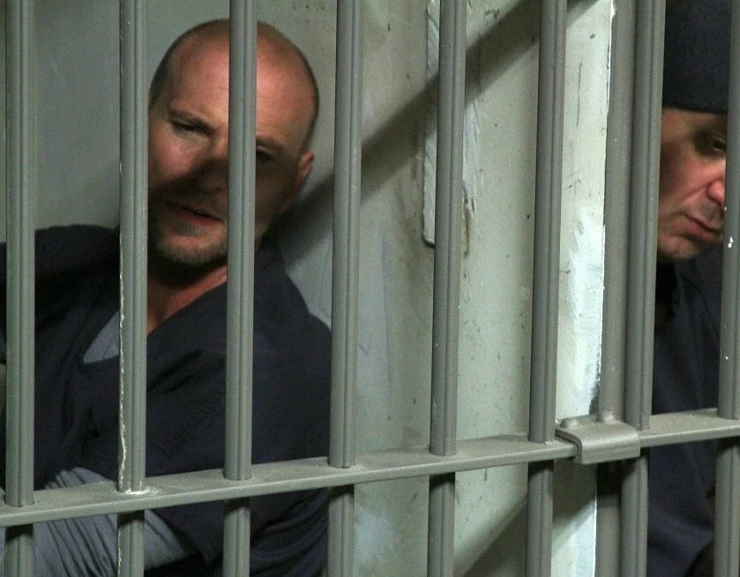 Внутри (2012) в хорошем качестве через торрент Внутри (2012) фильм в хорошем качестве через торрент