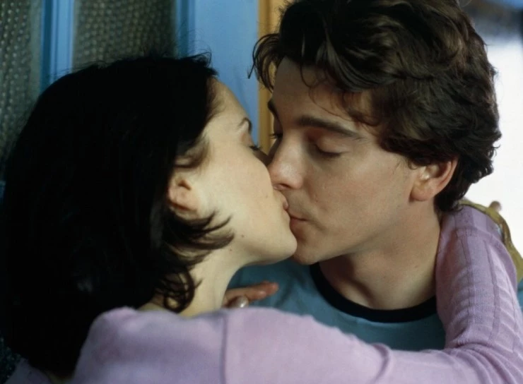 Виртуальная сексуальность (1999) через торрент бесплатно Виртуальная сексуальность (1999) фильм через торрент бесплатно