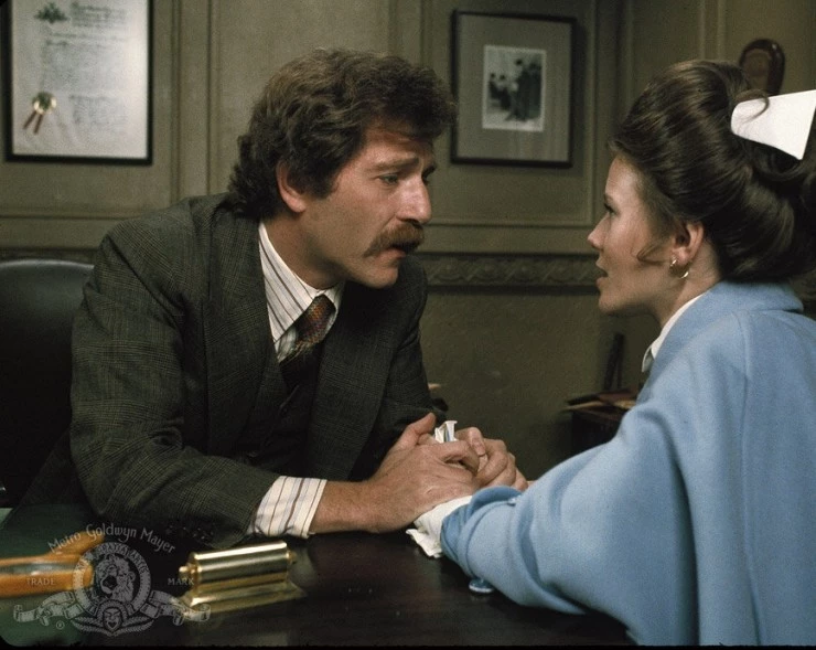 Где Поппа? (1970) через торрент бесплатно Где Поппа? (1970) фильм через торрент бесплатно