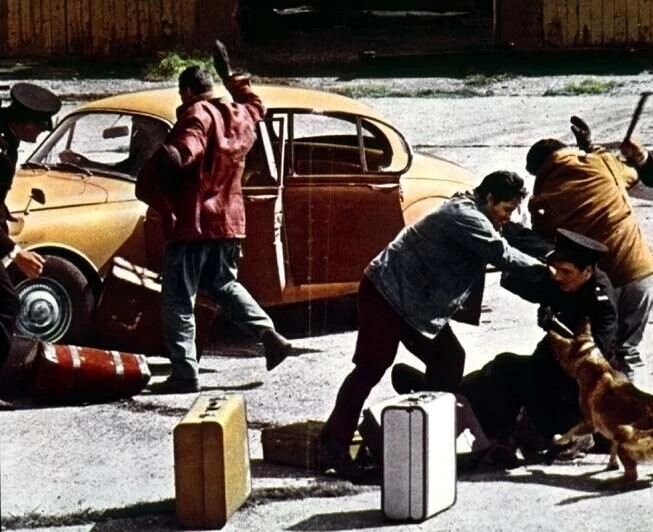 Ограбление (1967) через торрент бесплатно Ограбление (1967) фильм через торрент бесплатно