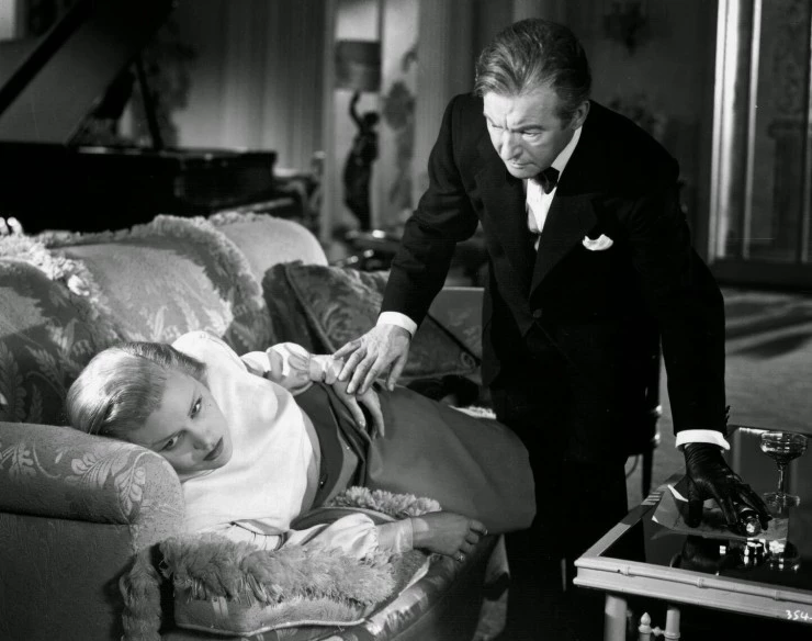 Вне подозрений (1947) через торрент скачать Вне подозрений (1947) фильм через торрент скачать