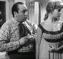 Тото в Мадриде (1959) через торрент бесплатно Тото в Мадриде (1959) фильм через торрент бесплатно