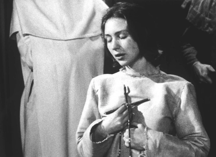 Процесс Жанны д'Арк (1962) в хорошем качестве через торрент Процесс Жанны д'Арк (1962) фильм в хорошем качестве через торрент