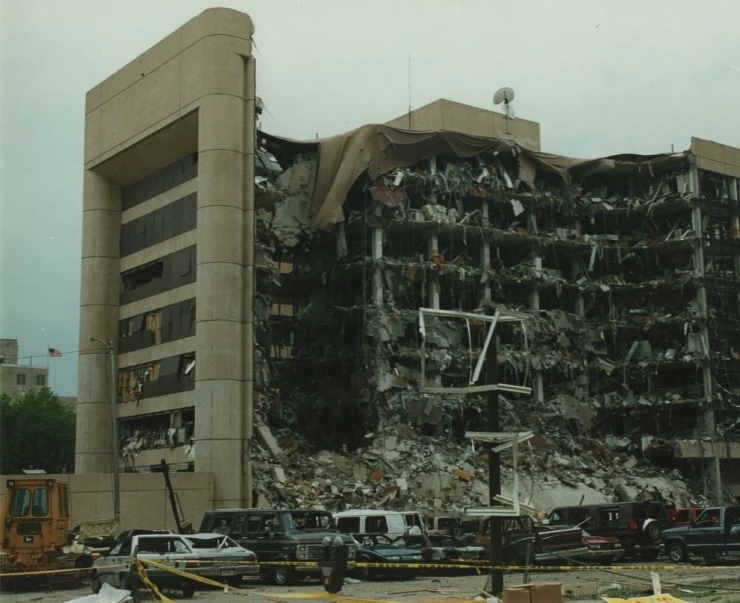 Оклахома-Сити (2017) через торрент скачать Оклахома-Сити (2017) фильм через торрент скачать