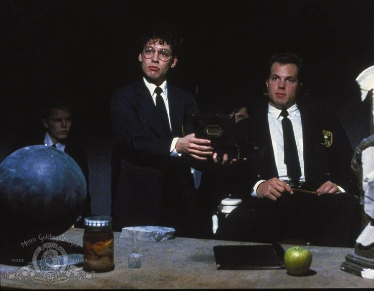 Шоколадная война (1988) через торрент бесплатно Шоколадная война (1988) фильм через торрент бесплатно