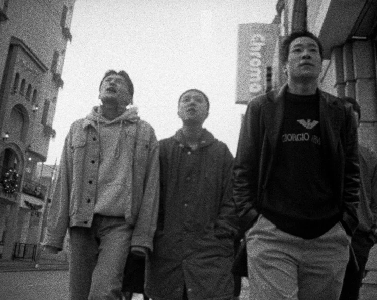 Умри молодым (2000) через торрент скачать Умри молодым (2000) фильм через торрент скачать