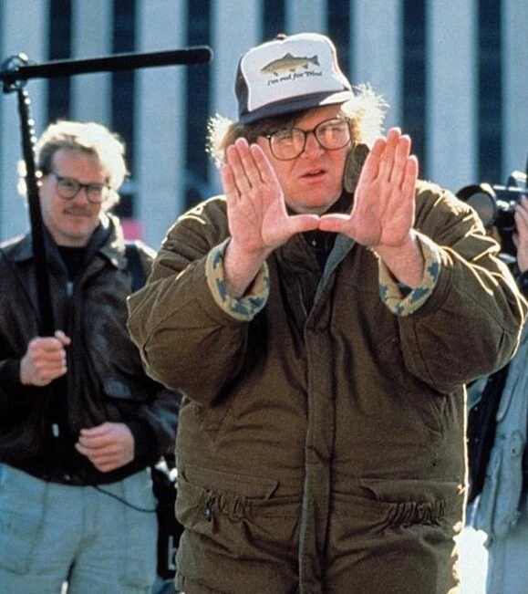 Роджер и я (1989) через торрент скачать Роджер и я (1989) фильм через торрент скачать